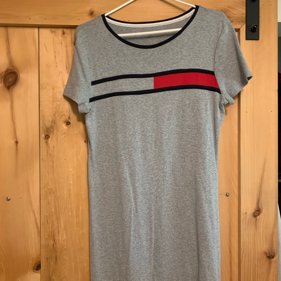 Tommy Hilfiger mid-length dress - Picture 1 of 3